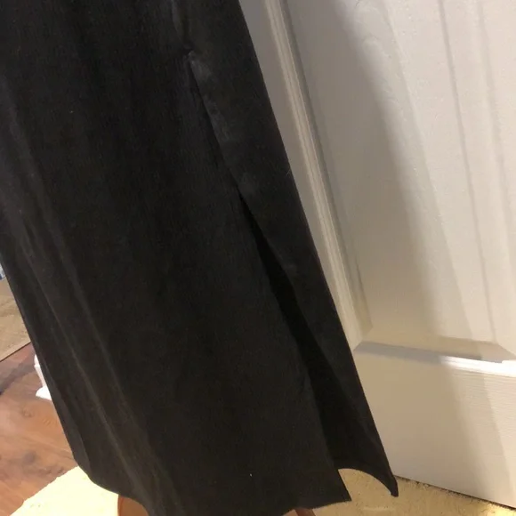 4. The Drop | NWT Ribbed One Shoulder Maxi Dress - Picture 10 of 13